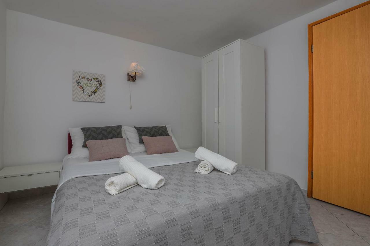 Apartment Lisinski Crikvenica Exterior photo